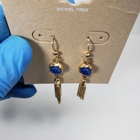 NWT Gold-tone Fringe chain Blue Drop Dangle Earrings - Picture 3 of 8